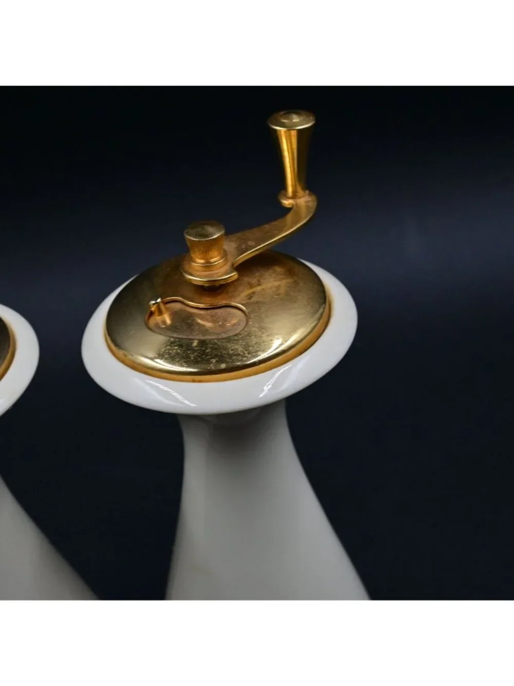 Lenox White Gold Rimmed Salt And Pepper Mill Grinder
